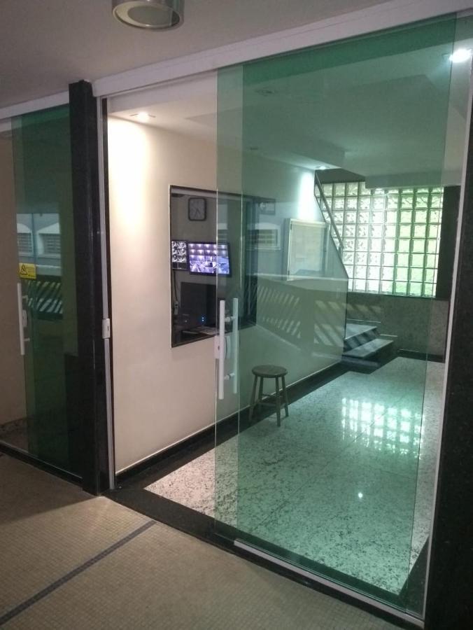 Kitnet Em A Do Litoral Paulista.