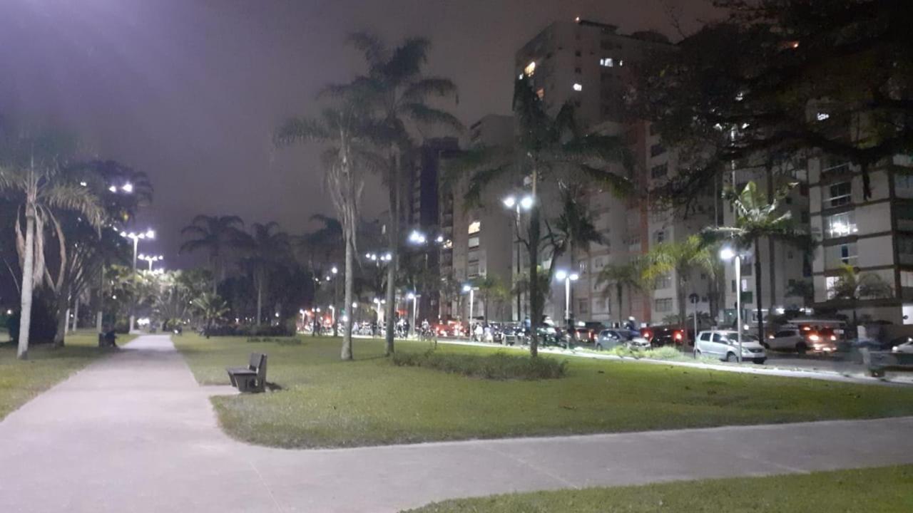 Kitnet Em A Do Litoral Paulista. Apartment *